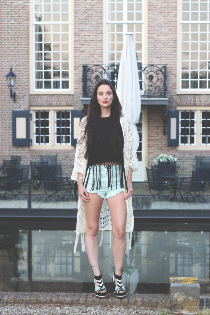 H&M festival outfit fringe ik vrouw van jou joyce everink invito