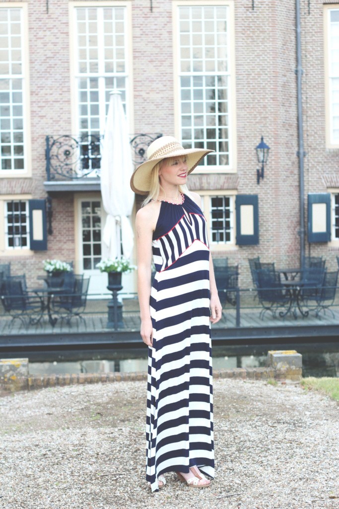 jurk C&A ik vrouw van jou scarlet hemkes