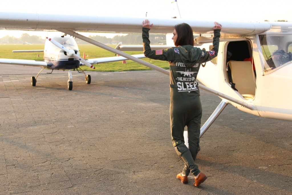 onepiece onesie vliegtuig piloot joyce