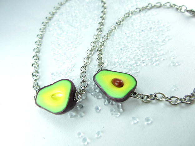 vriendinnen lesbisch sieraad liefde beste vriendinnen