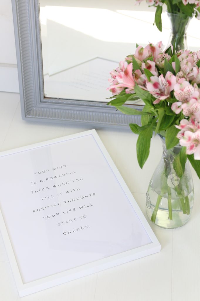 desenio fotolijsten posters puur hoop girlpower bloot naakt