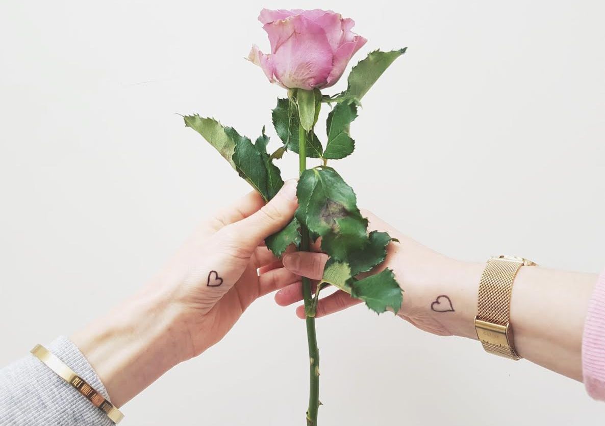 Hand in hand tegen homogeweld