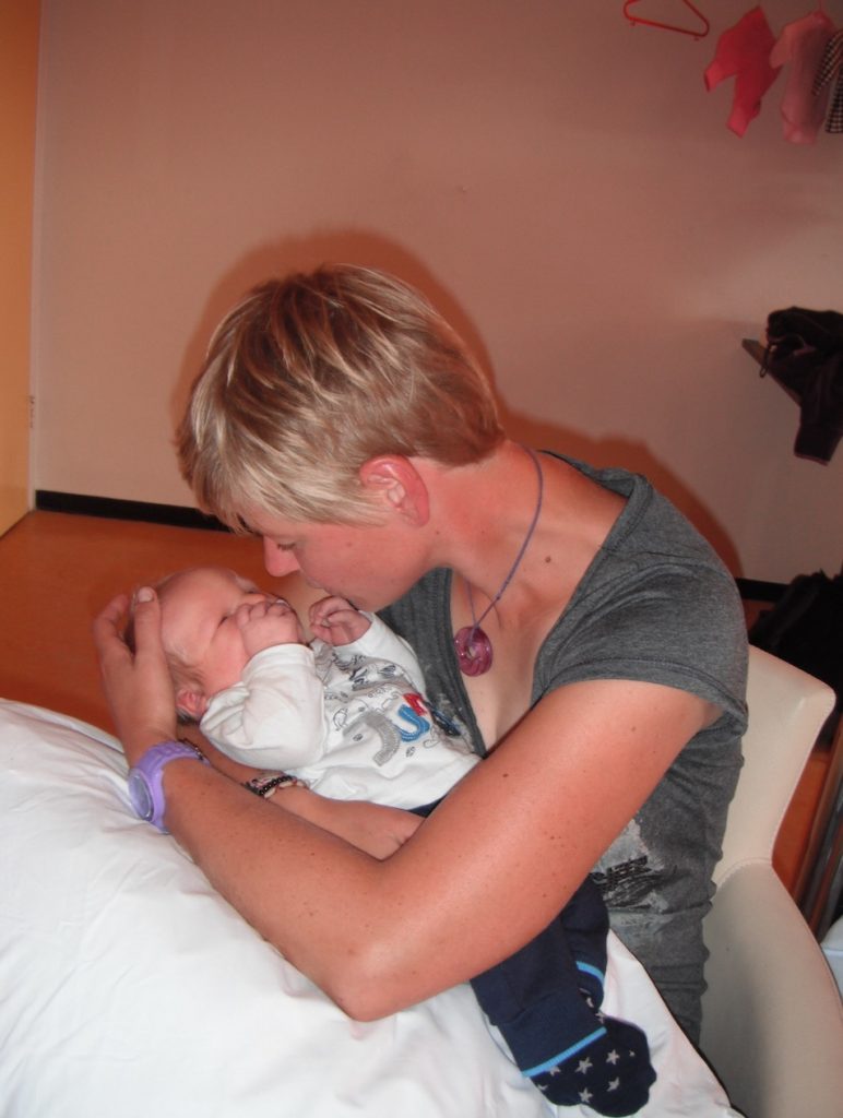 Alleenstaande, lesbische vrouw met kinderwens