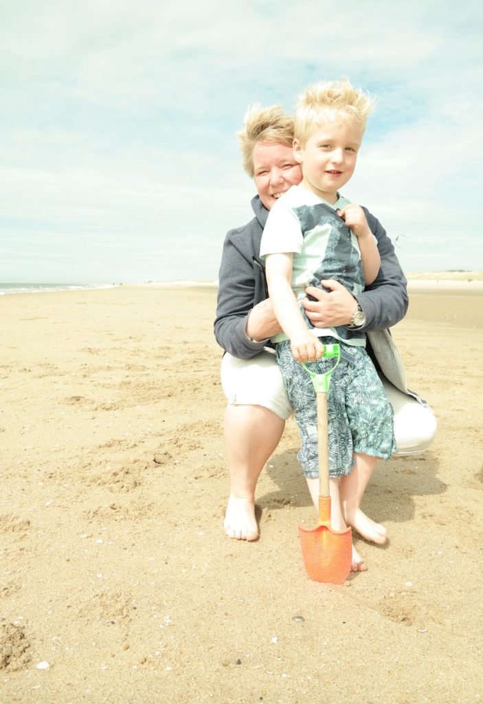 Alleenstaande, lesbische vrouw met kinderwens