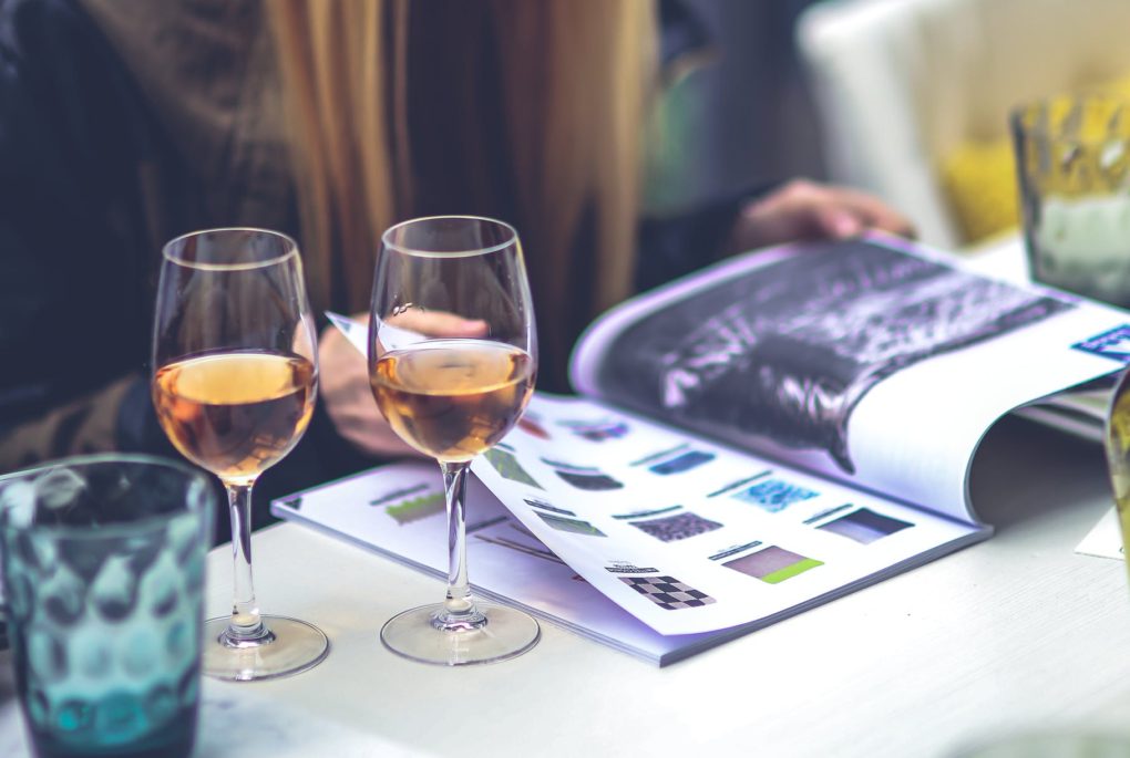 Twee glazen wijn per dag om de storm te stillen