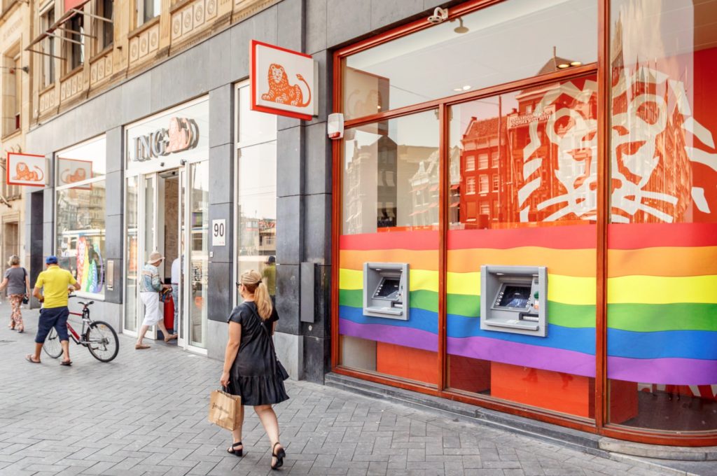 ING lanceert Regenboog betaalpas tijdens Pride Amsterdam