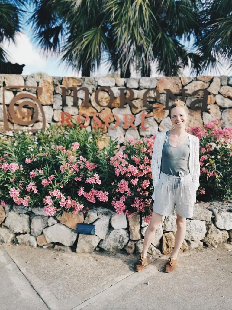 10 uur vliegen met een dreumes | Ervaring en tips