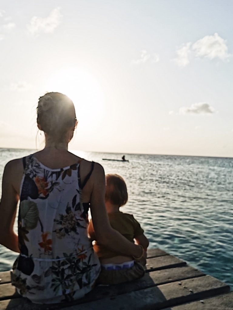 Reizen met kind naar het buitenland: ervaring en tips